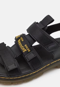 Dr. Martens Callan Unisex - Sandalias - Black 13 Dr. Martens Callan Unisex - Sandalias - Black -Zapato Tienda 129d4df0541b4aa7a87c0006282f52b0