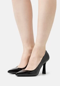 Hugo Alexis- Tacones - Black