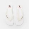 Calvin Klein Jeans Beach Logo - Sandalias De Dedo - White 1 Calvin Klein Jeans Beach Logo - Sandalias De Dedo - White -Zapato Tienda 24f46bf503ce4c11a7a6c2a3e4697e89