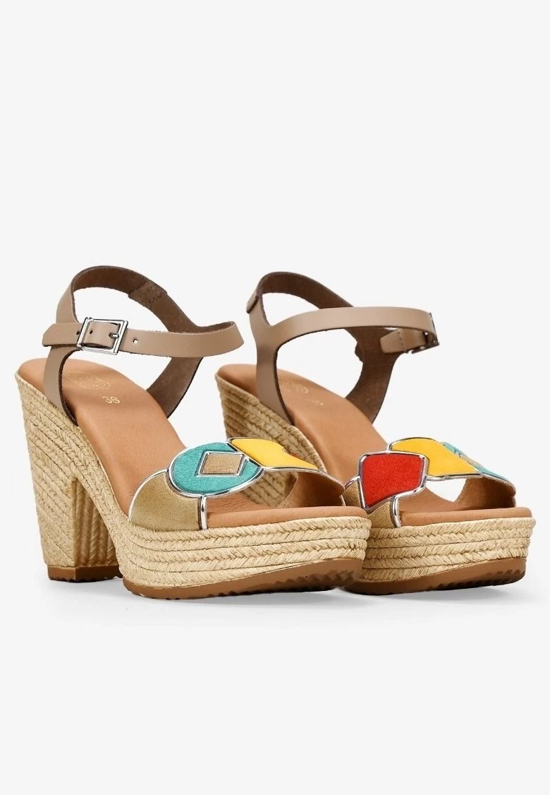 Sandalias De Tacón - Taupe 4 Sandalias De Tacón - Taupe - Imagen 2