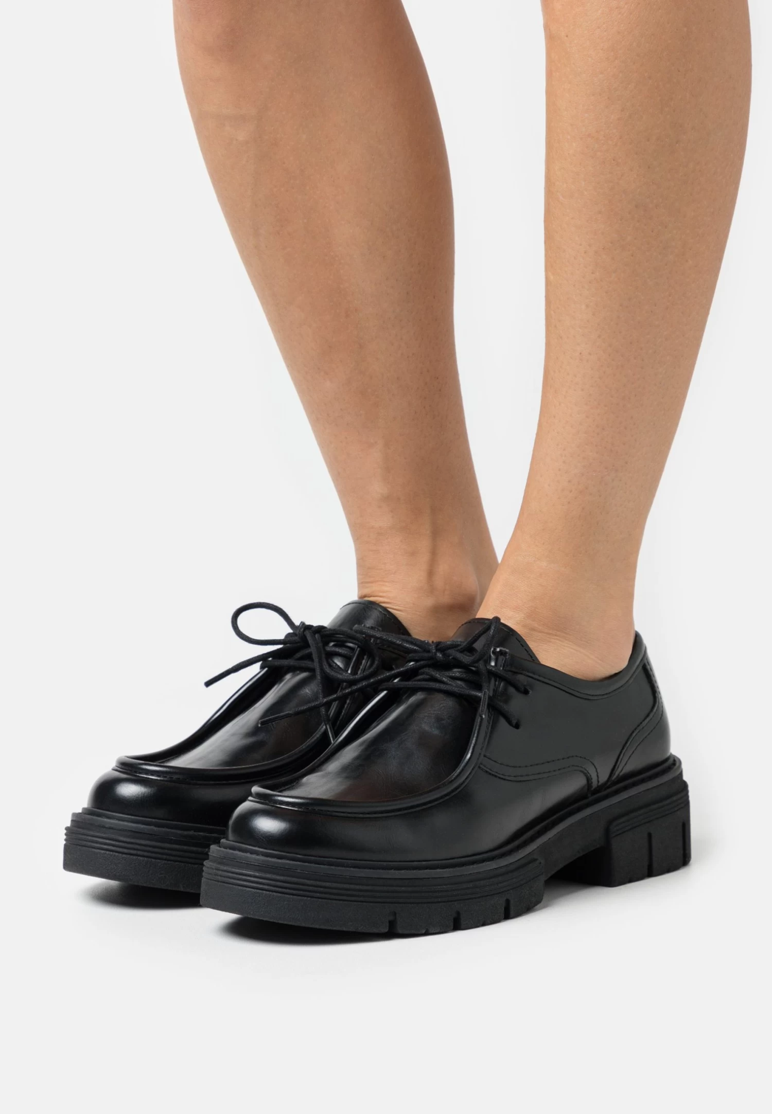 Marco Tozzi Zapatos De Vestir - Black Brush 3 Marco Tozzi Zapatos De Vestir - Black Brush