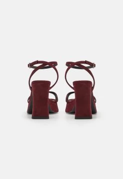 Hugo Vicky- Sandalias Con Plataforma - Dark Red 12 Hugo Vicky- Sandalias Con Plataforma - Dark Red -Zapato Tienda 2e0a9b275d5246a78e3b3391e0cc7de0