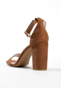 Sandalias De Tacón - Camel 15 Sandalias De Tacón - Camel -Zapato Tienda 46a9cbeba1014d1c9c4ab9a5ba4abc87