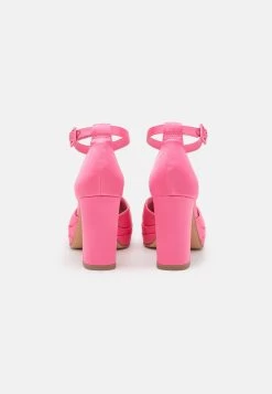 Tamaris Zapatos De Plataforma - Candy Satin 11 Tamaris Zapatos De Plataforma - Candy Satin -Zapato Tienda 49b3c8d09ee54e8a91de88e6ae143b97