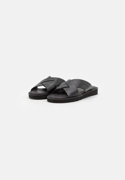 Les Deux Larry - Sandalias Planas - Black 9 Les Deux Larry - Sandalias Planas - Black -Zapato Tienda 502fdd364b5b413fb4a90872a407ff30