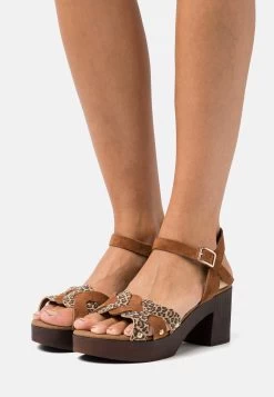 Tamaris Sandalias Con Plataforma - Beige