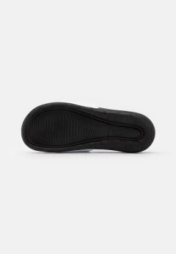 Nike Sportswear Victori One Slide - Sandalias Planas - Black/White 12 Nike Sportswear Victori One Slide - Sandalias Planas - Black/White -Zapato Tienda 5fa927dae4f44d00876408ce00569b5f