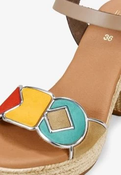 Sandalias De Tacón - Taupe 9 Sandalias De Tacón - Taupe -Zapato Tienda 6a03bf21143045c89f929c97989964d1