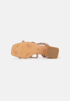 Alma En Pena Sandalias - Blush 12 Alma En Pena Sandalias - Blush -Zapato Tienda 6d54d8570a904d7fa5adc00dd5284546