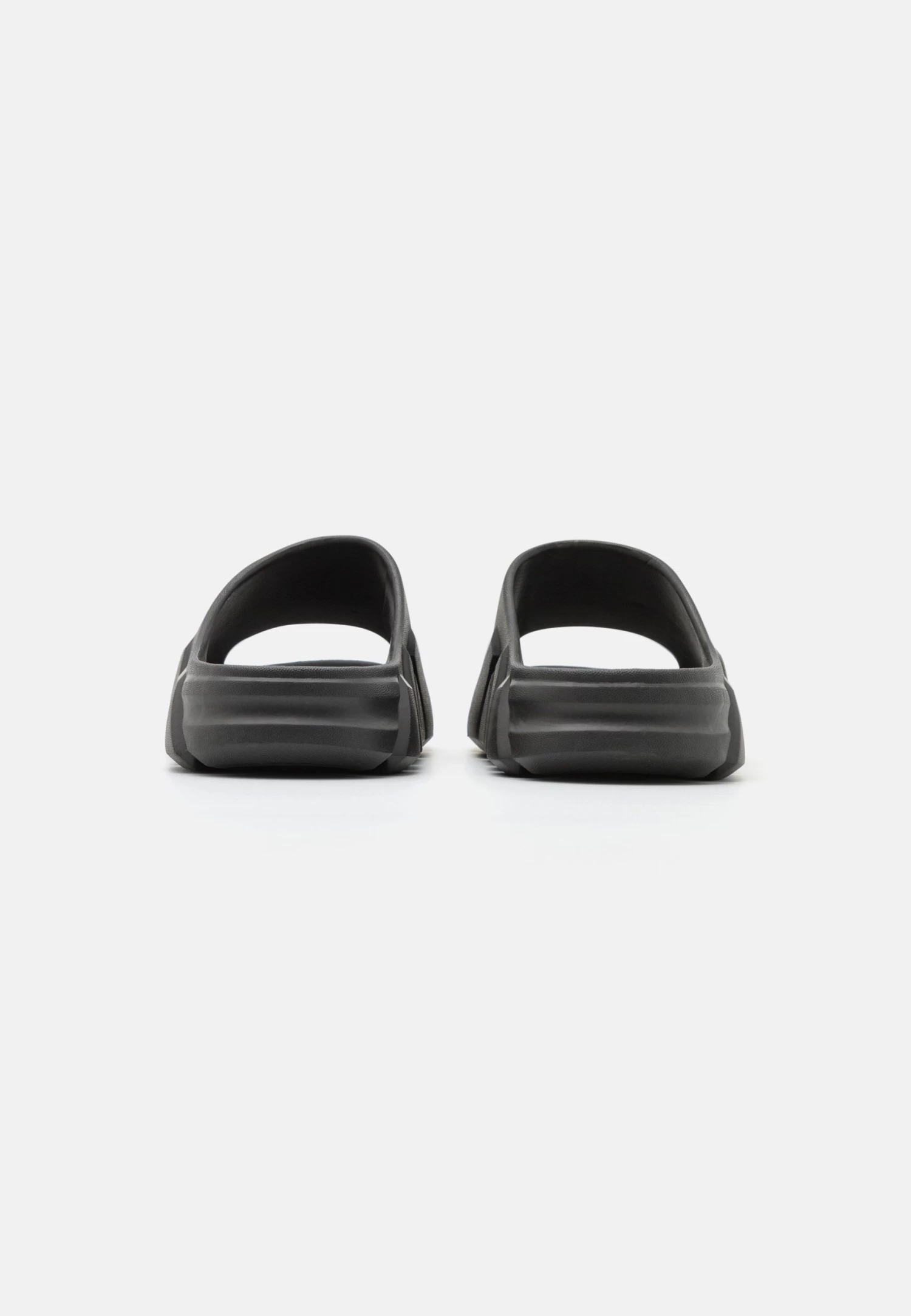 Steve Madden Charge - Chanclas De Baño - Black 5 Steve Madden Charge - Chanclas De Baño - Black - Imagen 3