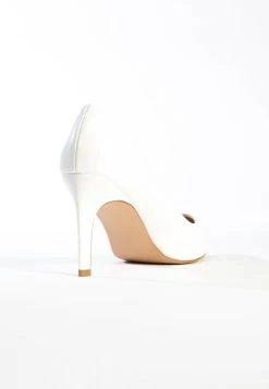 Cody - Zapatos Altos - White 18 Cody - Zapatos Altos - White -Zapato Tienda 7c254f2b7d9d4b59ae155d9fae0269e5