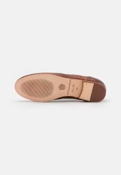MELVIN & HAMILTON Sonia- Zapatos De Vestir - Cognac 12 MELVIN & HAMILTON Sonia- Zapatos De Vestir - Cognac -Zapato Tienda ac70fbf32f5342eaa6b61bd4ae39a7fd