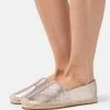 Coach Carley- Alpargatas - Platinum Champagne 2 Coach Carley- Alpargatas - Platinum Champagne -Zapato Tienda b6c070c3fdda4acdbaa31c6ab7451e28