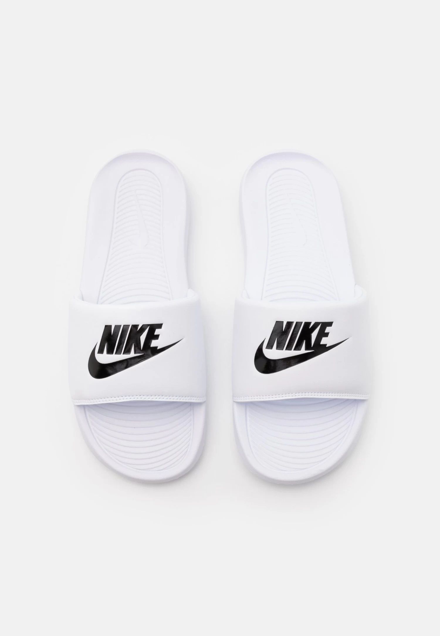 Nike Sportswear Victori One Slide - Sandalias Planas - White/Black 6 Nike Sportswear Victori One Slide - Sandalias Planas - White/Black - Imagen 4