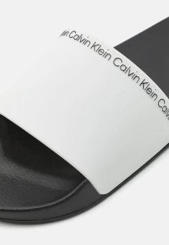 Calvin Klein Pool Slide- Chanclas De Baño - Bright White -Zapato Tienda de8411936b4247cfb0ac6b8b543ab771